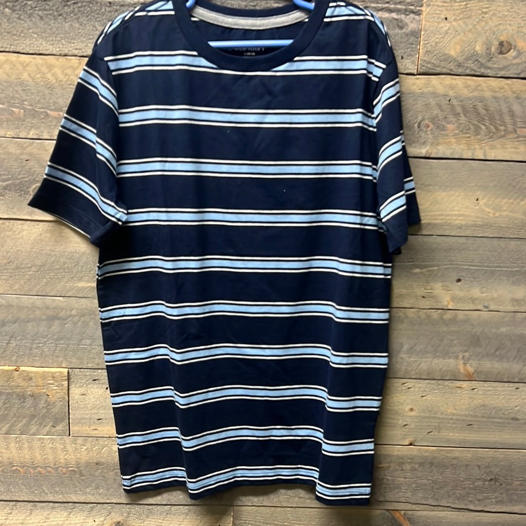 #144 boys 10/12 old navy tee