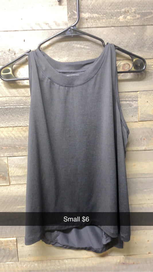 #134 small black tank