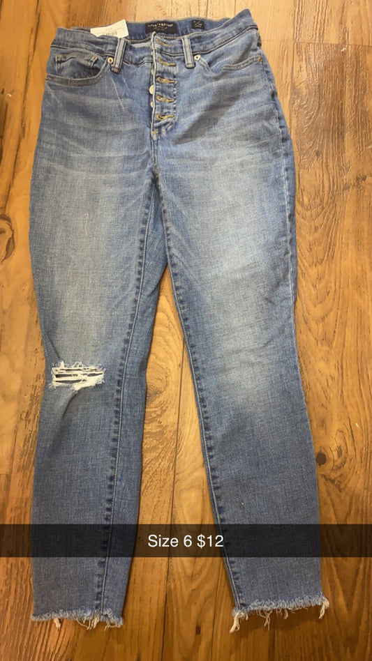 #158 size 6 lucky brand jeans