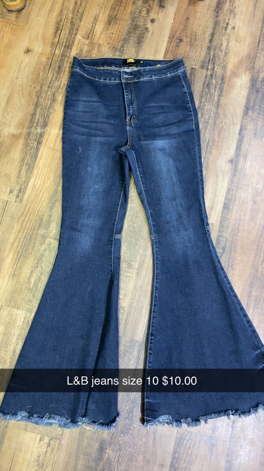 #156 L&B jeans size 10