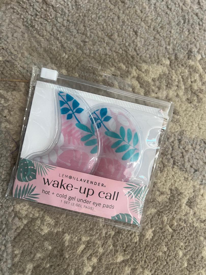 Wake Up Call Eye Pads